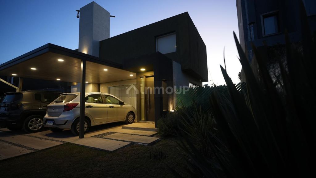 Casa en Venta en Colon, Cordoba