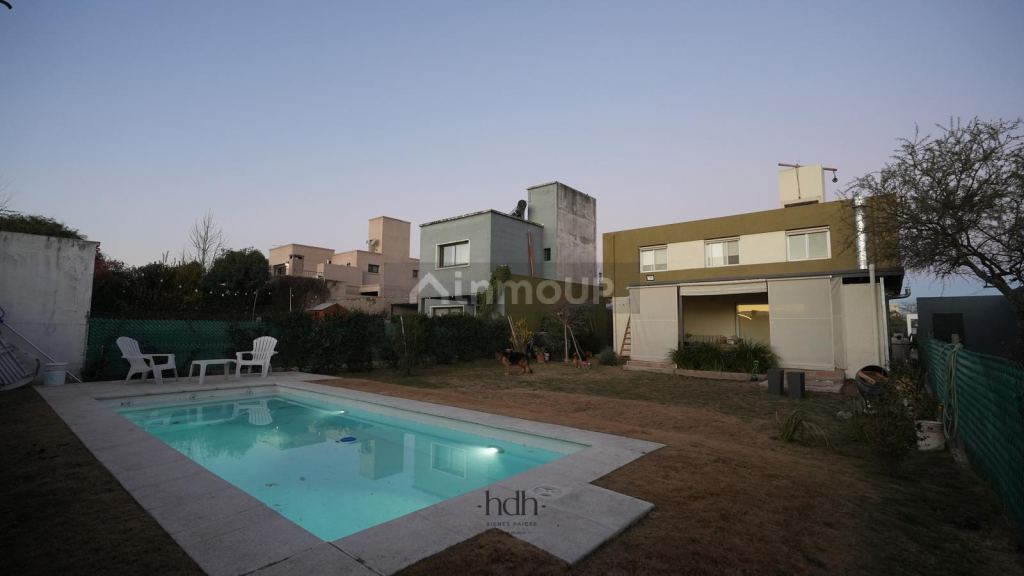 Casa en Venta en Colon, Cordoba