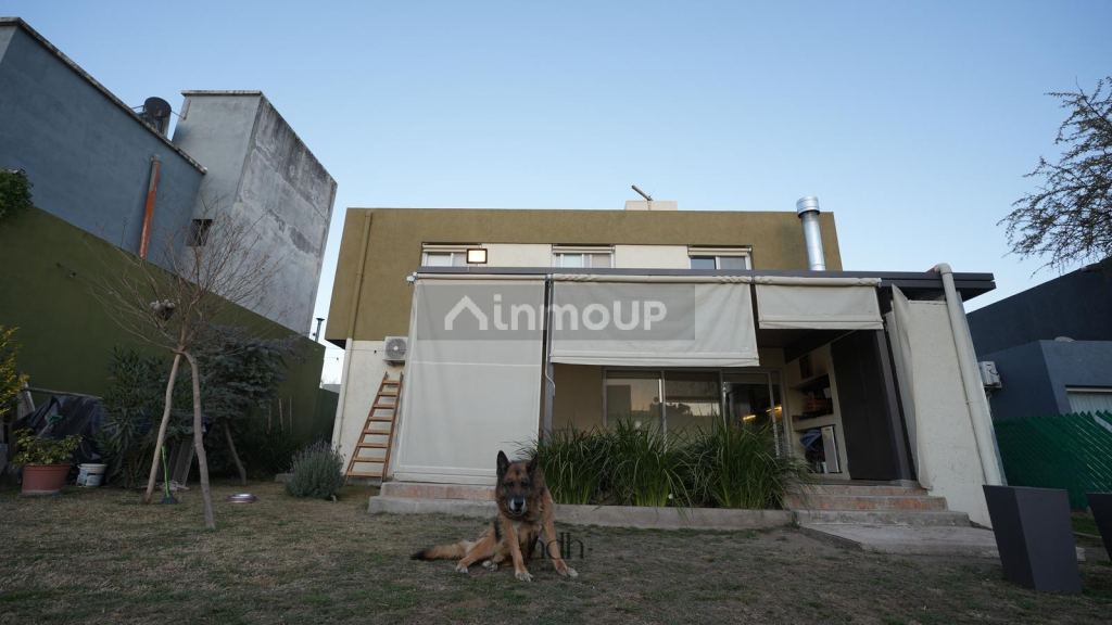 Casa en Venta en Colon, Cordoba