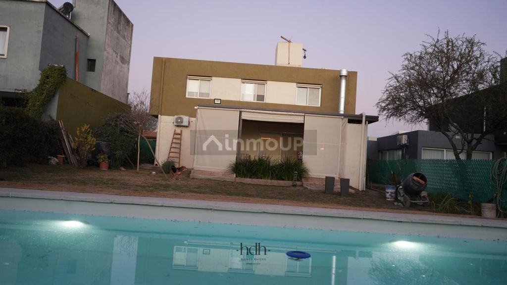Casa en Venta en Colon, Cordoba