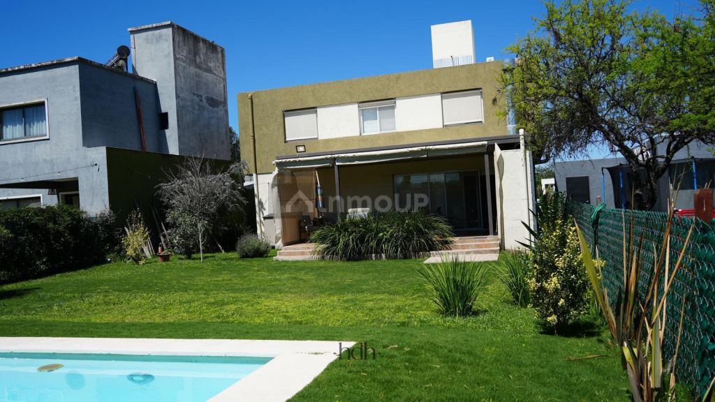 Casa en Venta en Colon, Cordoba