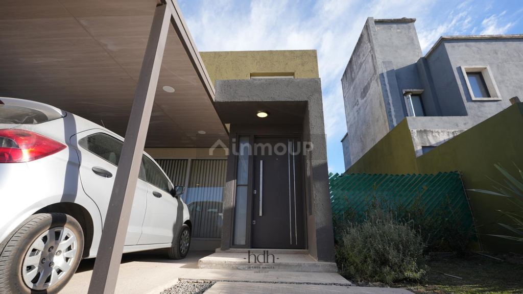 Casa en Venta en Colon, Cordoba