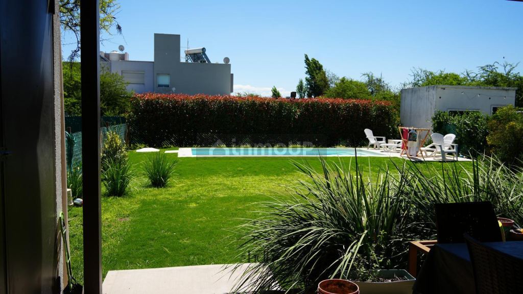 Casa en Venta en Colon, Cordoba