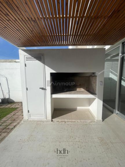 Casa en Alquiler en Capital, Cordoba