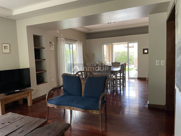 Casa en Venta en Capital, Mendoza