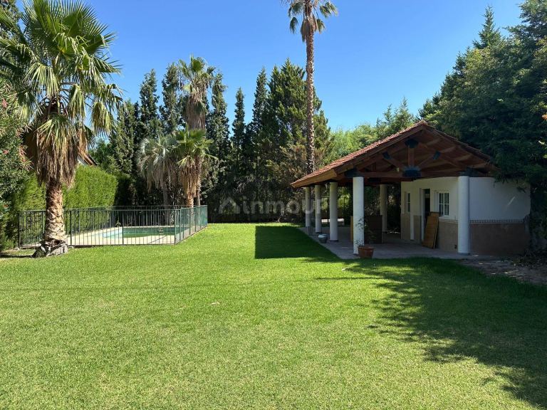 Casa en Alquiler en Capital, Mendoza