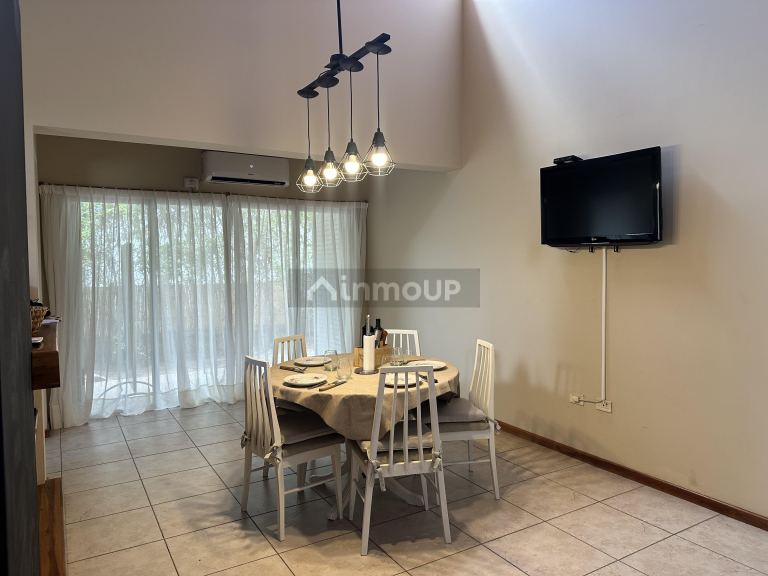 Casa en Alquiler en Capital, Mendoza