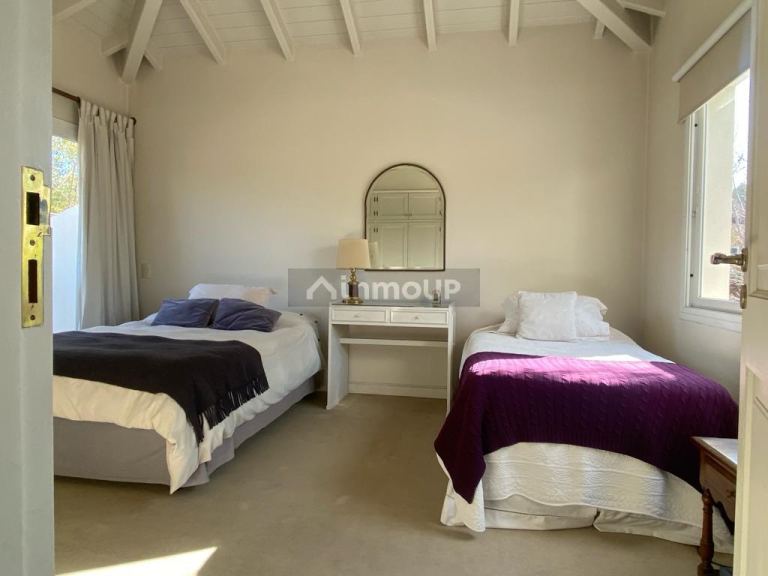 Casa en Venta en Guaymallen, Mendoza