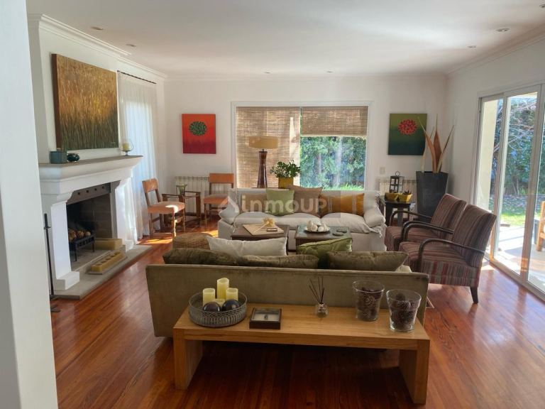 Casa en Venta en Guaymallen, Mendoza