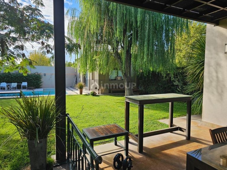 Casa en Venta en Guaymallen, Mendoza