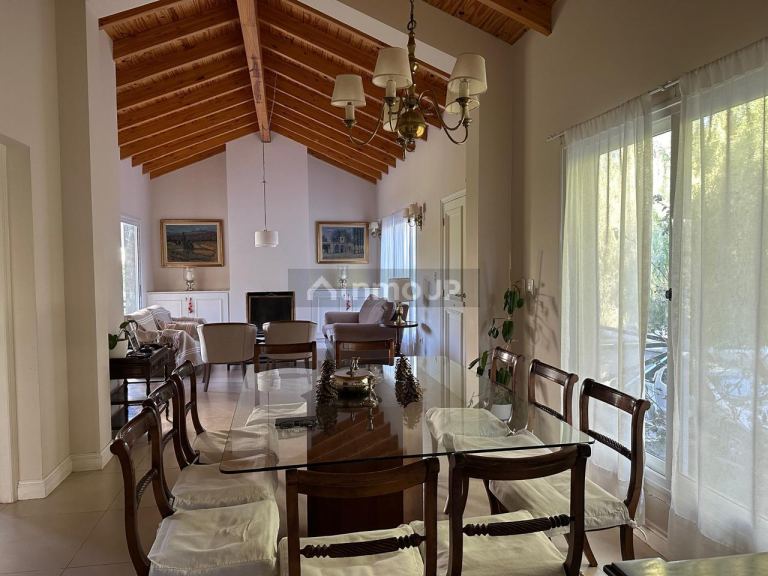 Casa en Venta en Capital, Mendoza