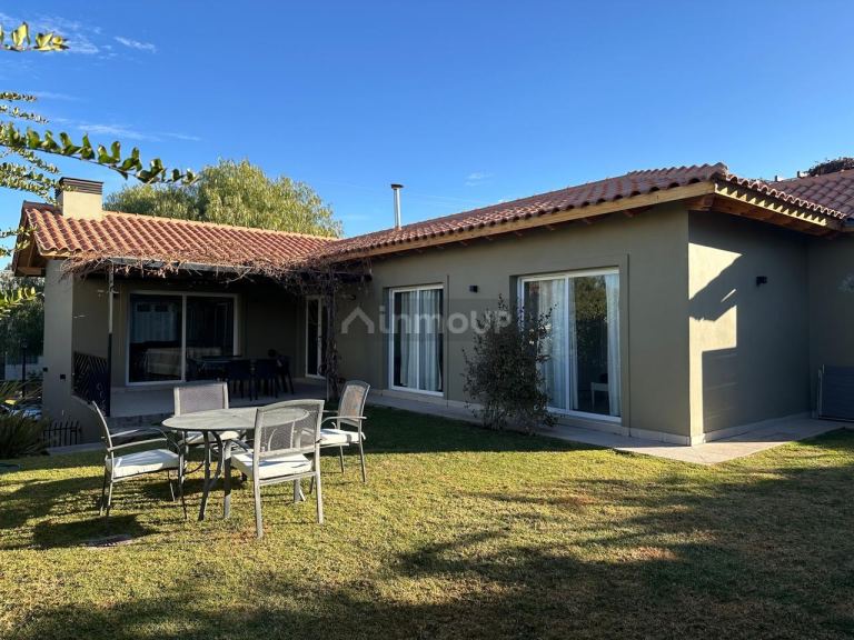 Casa en Venta en Capital, Mendoza