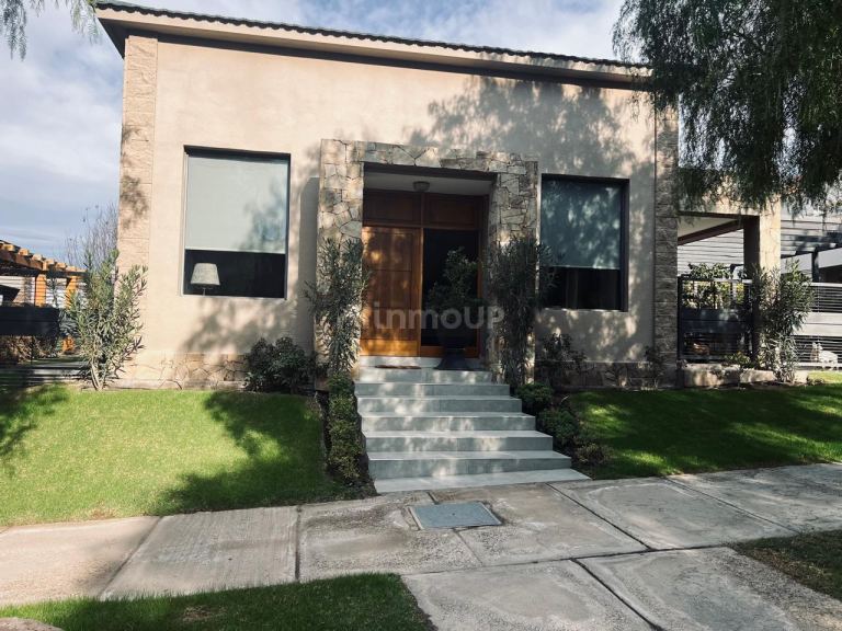Casa en Venta en Capital, Mendoza