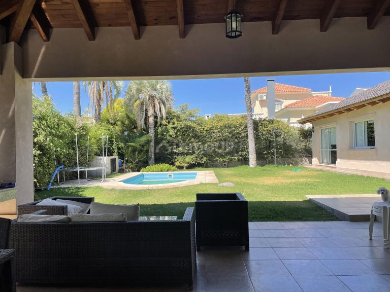 Casa en Alquiler en Capital, Mendoza