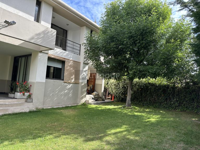 Casa en Venta en Capital, Mendoza