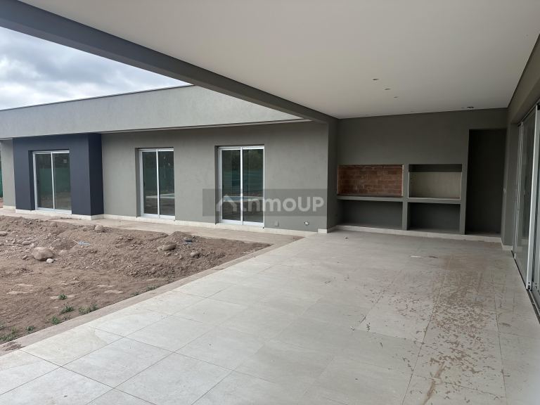 Casa en Alquiler en Lujan de Cuyo, Mendoza