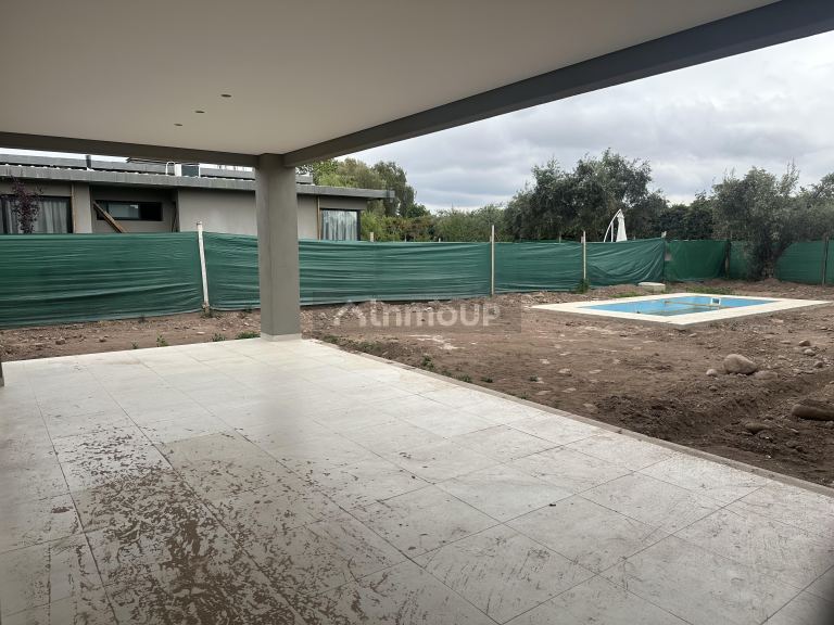 Casa en Alquiler en Lujan de Cuyo, Mendoza