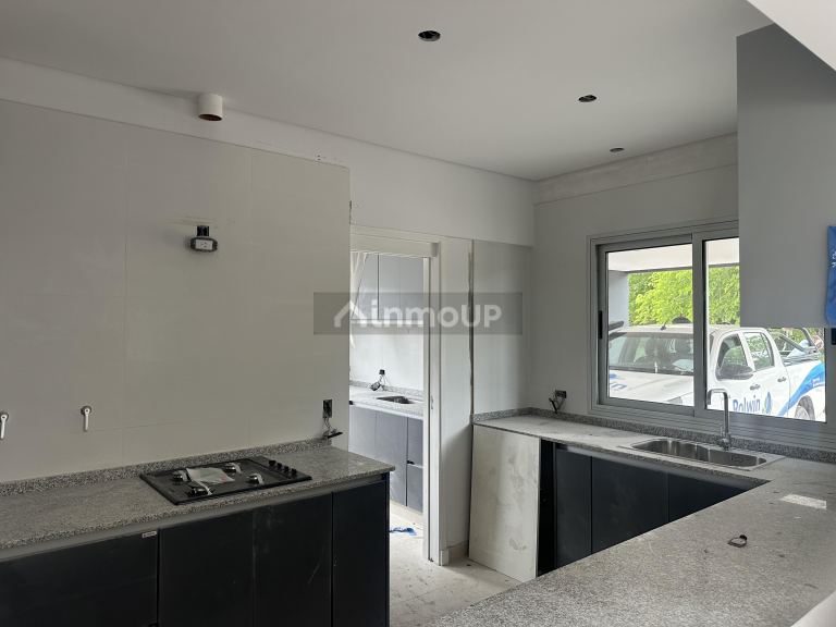 Casa en Alquiler en Lujan de Cuyo, Mendoza