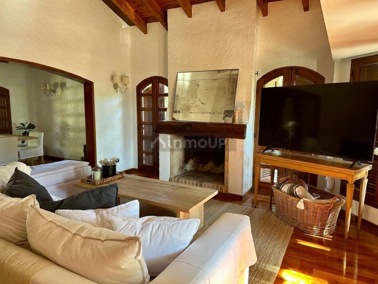 Casa en Venta en Capital, Mendoza