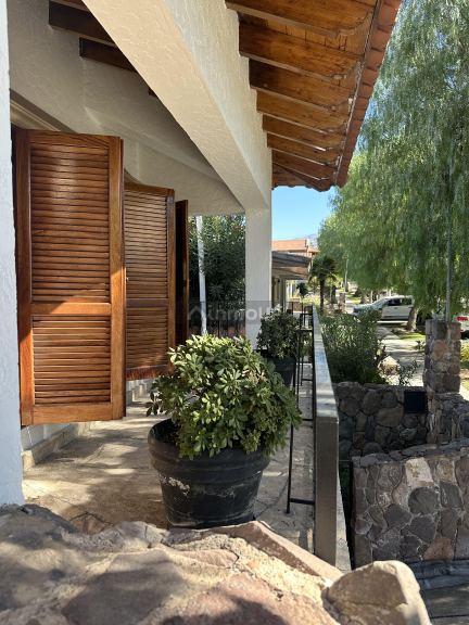 Casa en Venta en Capital, Mendoza