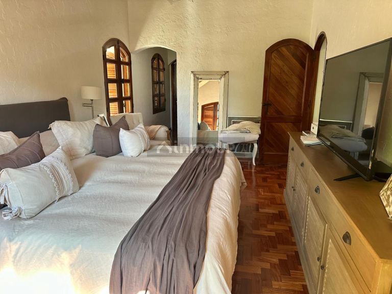 Casa en Venta en Capital, Mendoza