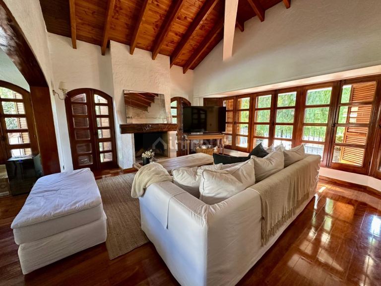 Casa en Venta en Capital, Mendoza