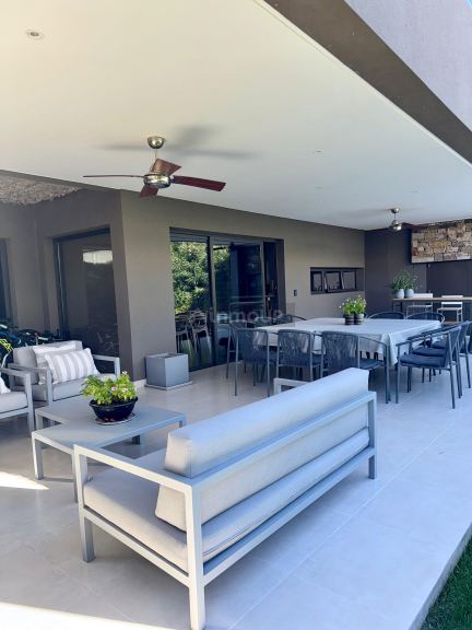 Casa en Venta en Las Heras, Mendoza