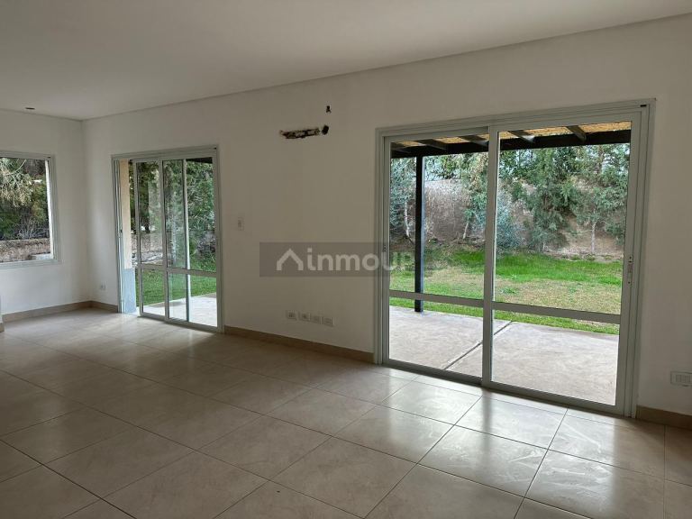 Casa en Alquiler en Capital, Mendoza - USD 1.500 | Inmoup - 15