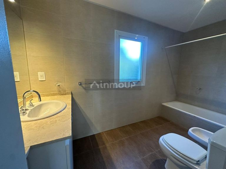 Casa en Alquiler en Capital, Mendoza - USD 1.500 | Inmoup - 12