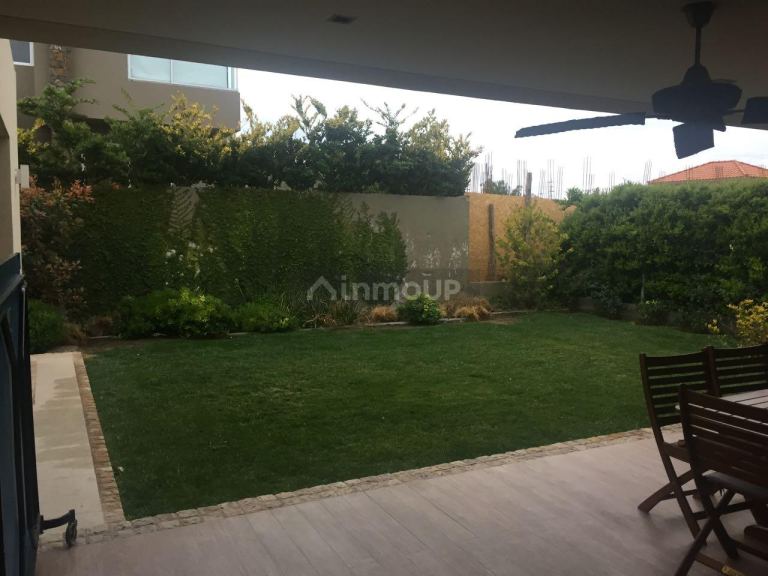 Casa en Venta en Capital, Mendoza