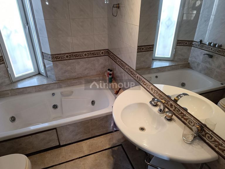 Casa en Venta en Rosario, Santa Fe
