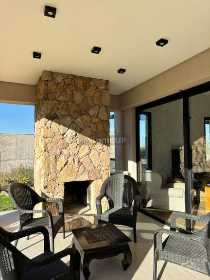 Casa en Venta en Capital, Mendoza - USD 345.000 | Inmoup - 25