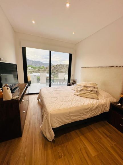 Casa en Venta en Capital, Mendoza - USD 345.000 | Inmoup - 14