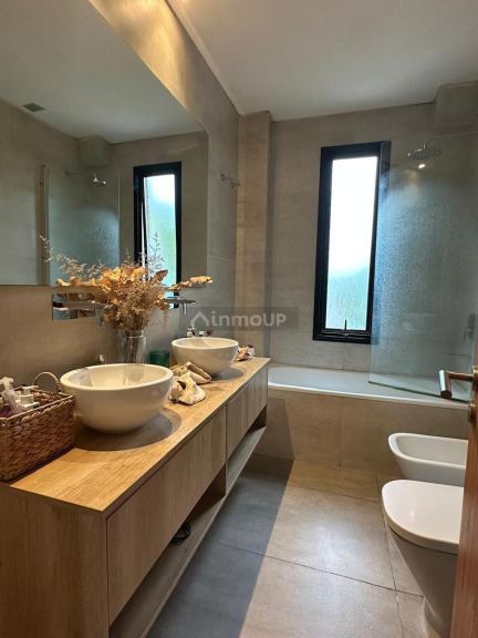 Casa en Venta en Capital, Mendoza - USD 345.000 | Inmoup - 19
