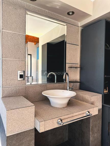 Casa en Alquiler en Capital, Mendoza - USD 1.700 | Inmoup - 16