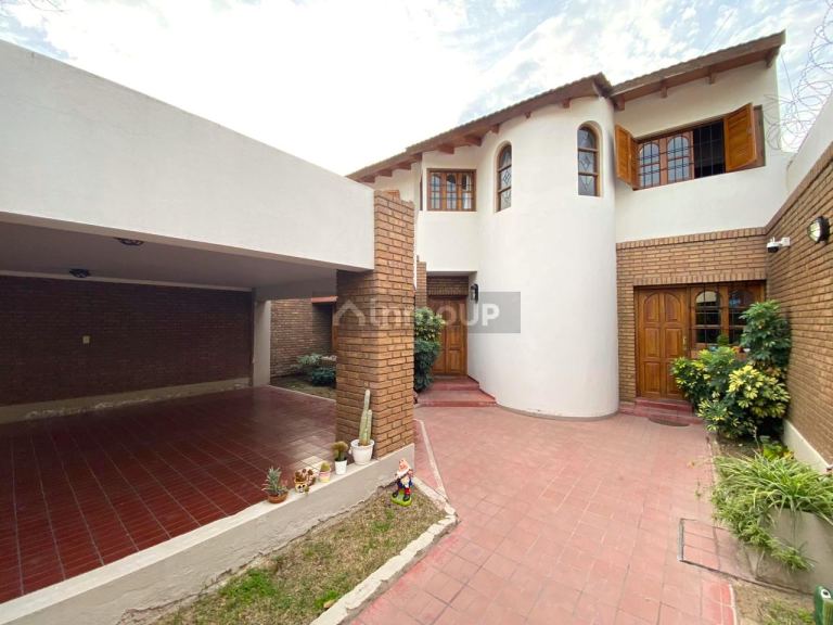 Casa en Venta en Capital, Mendoza