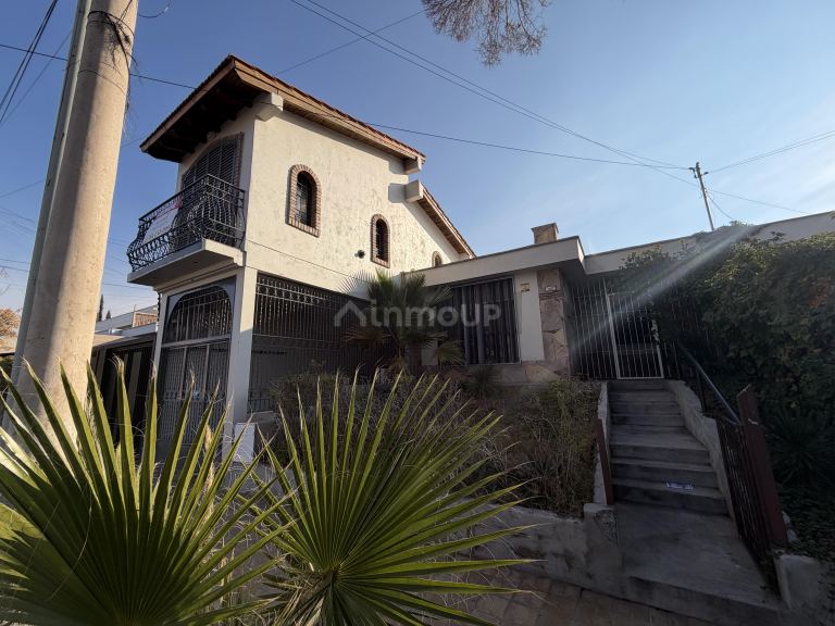 Casa en Venta en Capital, Mendoza