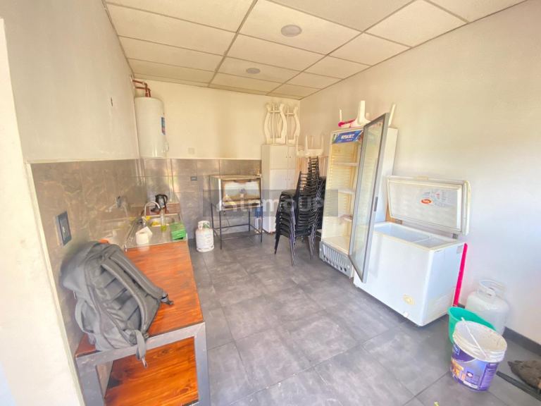 Local Comercial en Venta en Las Heras, Mendoza - USD 100.000 | Inmoup - 12