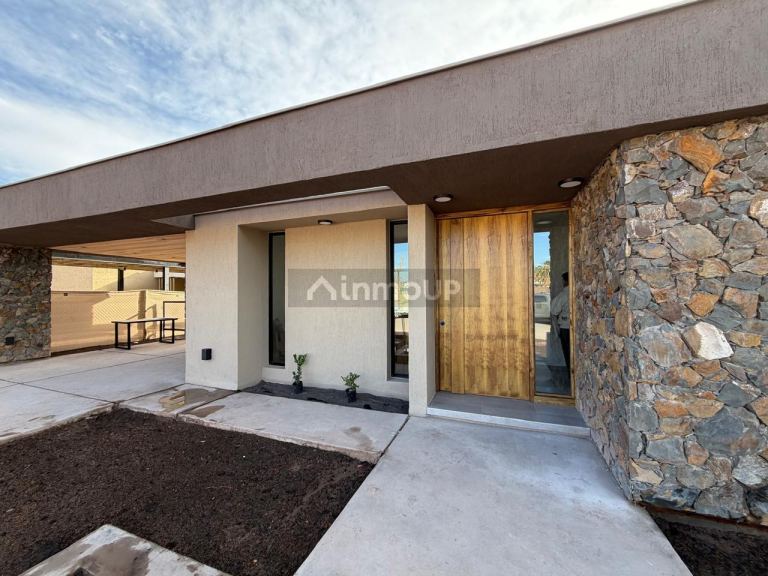 Casa en Venta en Lujan de Cuyo, Mendoza