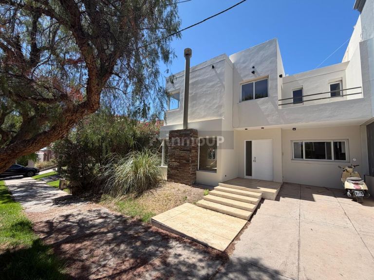 Casa en Venta en Capital, Mendoza
