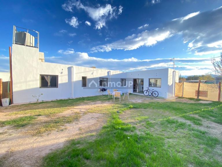 Casa en Venta en Maipu, Mendoza