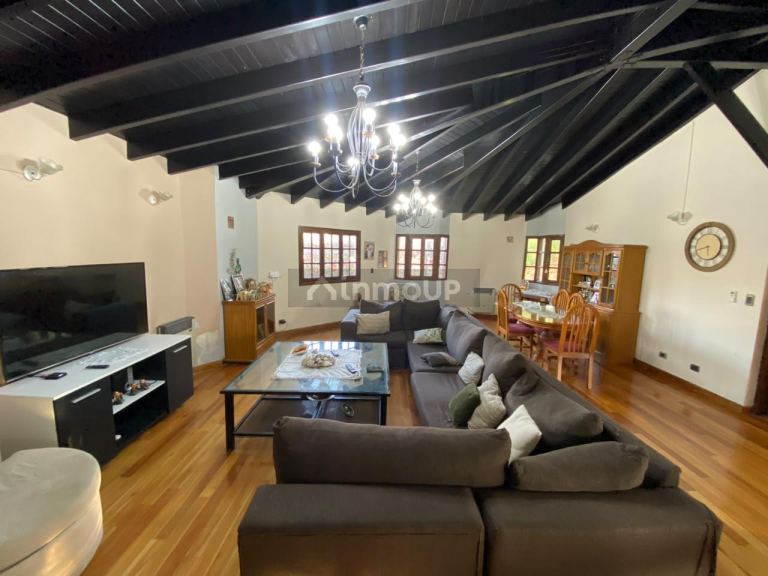 Casa en Venta en Maipu, Mendoza