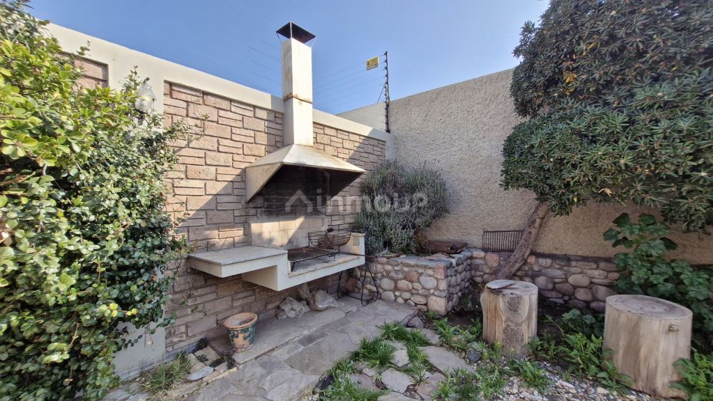Casa en Venta en Capital, Mendoza