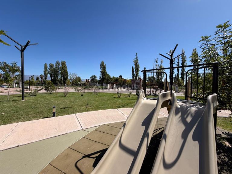 Lote en Venta en Lujan de Cuyo, Mendoza