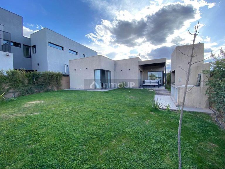 Casa en Alquiler en Maipu, Mendoza - USD 1.150 | Inmoup - 10
