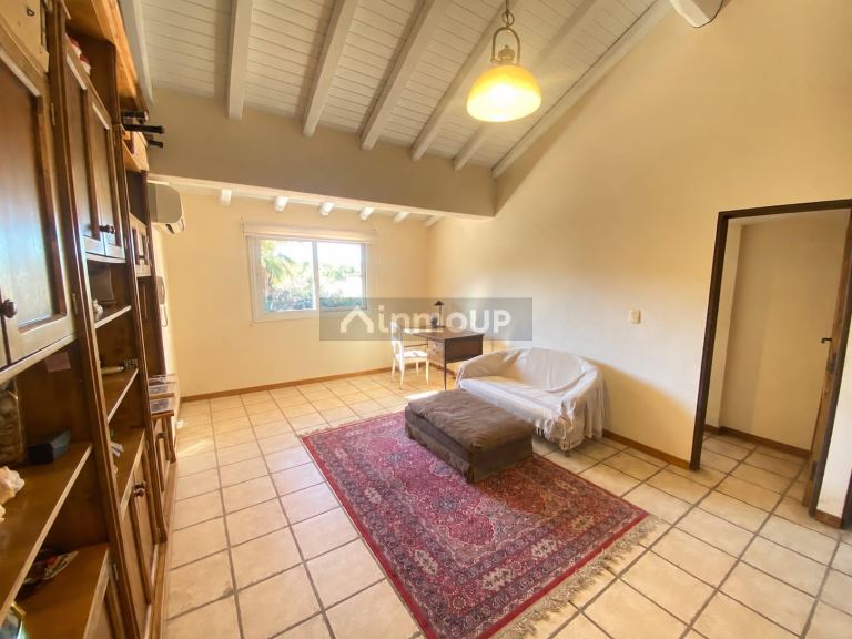 Casa en Venta en Capital, Mendoza - USD 330.000 | Inmoup - 12