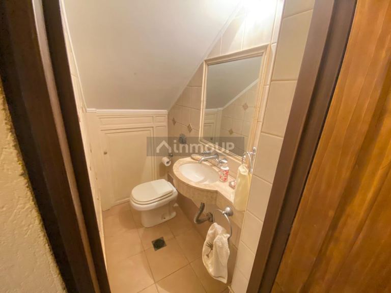 Casa en Venta en Capital, Mendoza - USD 330.000 | Inmoup - 28