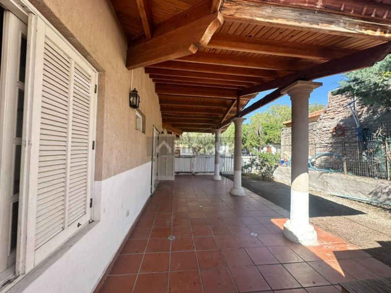 Casa en Alquiler en Capital, Mendoza