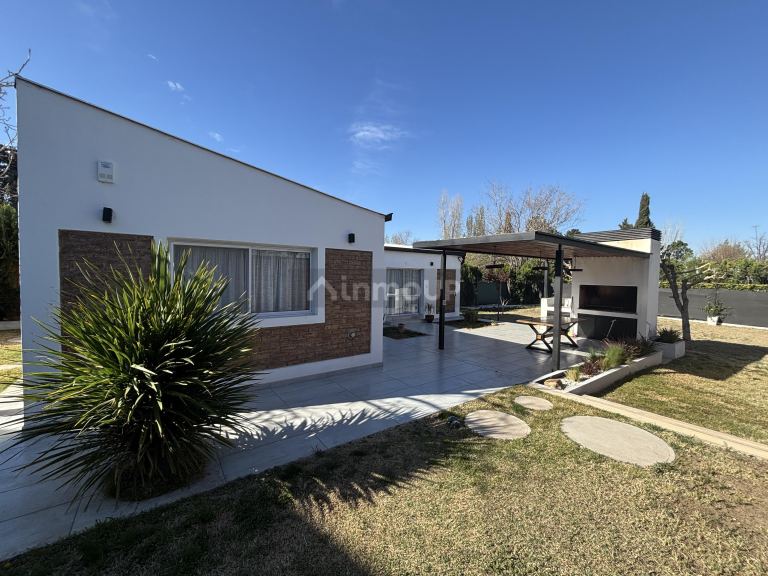 Casa en Venta en Lujan de Cuyo, Mendoza - USD 230.000 | Inmoup - 20