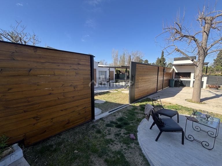 Casa en Venta en Lujan de Cuyo, Mendoza - USD 230.000 | Inmoup - 11